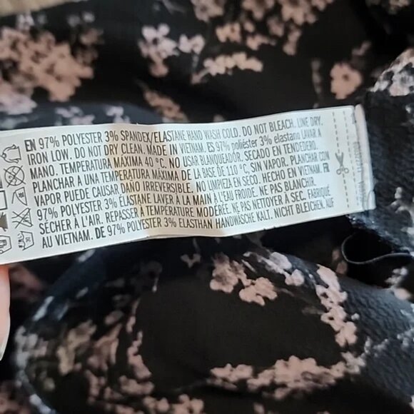 🌴 Forever 21 floral Hi Low Skirt 🌴 - Picture 4 of 5